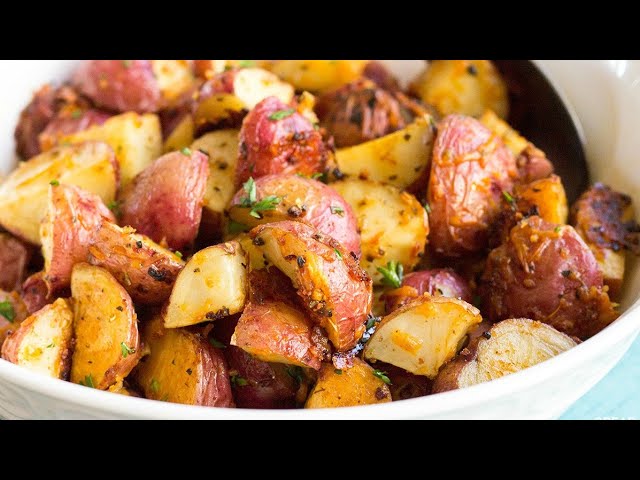 How To Make Garlic Parmesan Smashed Red Potatoes